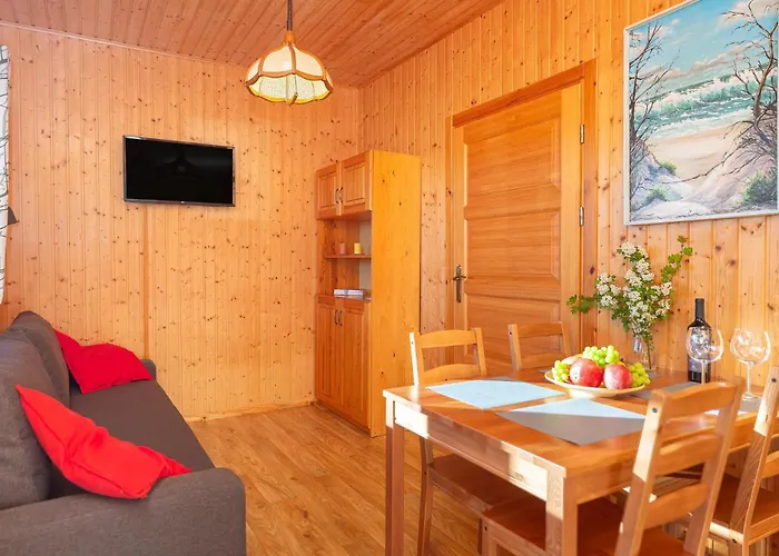 Letniskowe Ostoja 別荘 *